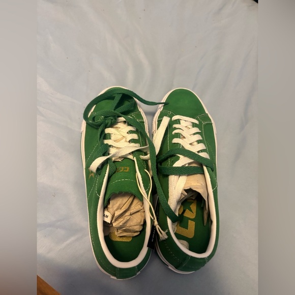 Converse One Star Pro Geeen Gold - A06645C
NWT W:7.5 M:6 - Picture 9 of 15